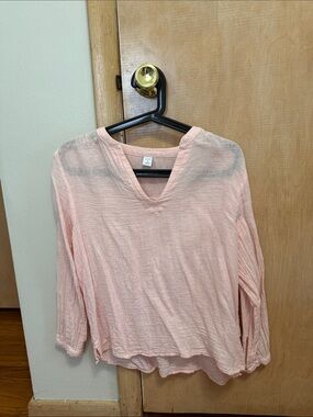 Old Navy Light Pink V-Neck Long Sleeve Top